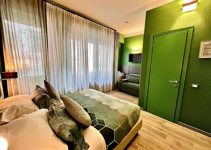 Bobotel Rooms In City Center